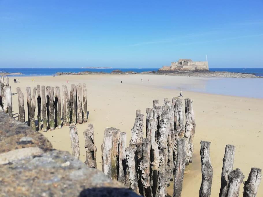 Dinard : Loft De 175 M² - A 150 M De La Plage Kültér fotó